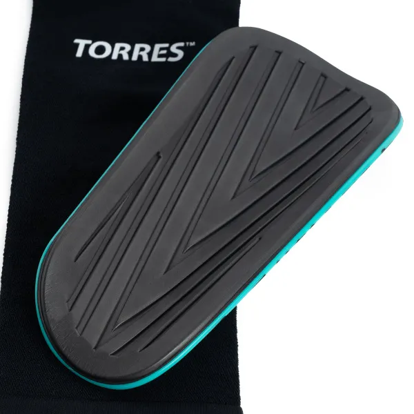 Щитки футбольные TORRES Pro за 1&nbsp;972 ₽ в Сургуте