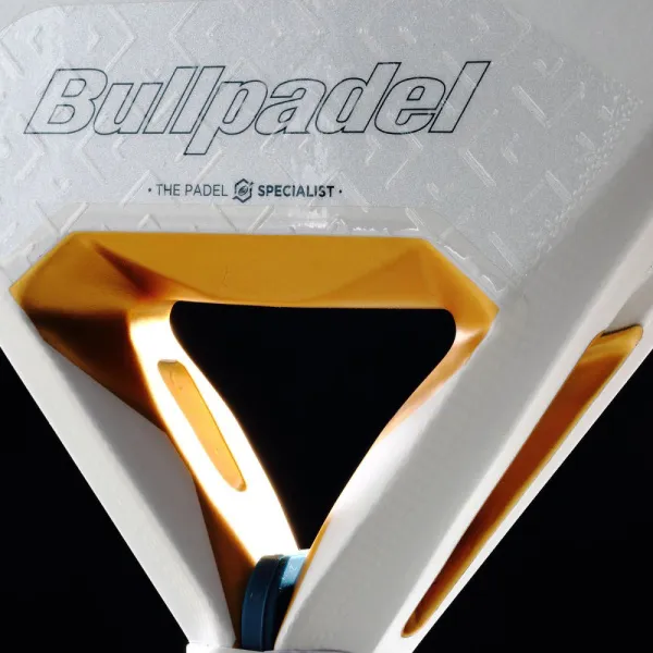 Ракетка для падела BULLPADEL Pearl 26, 493804, для профессионалов, карбон, бело-серый за 35&nbsp;929.50 ₽ в Сургуте